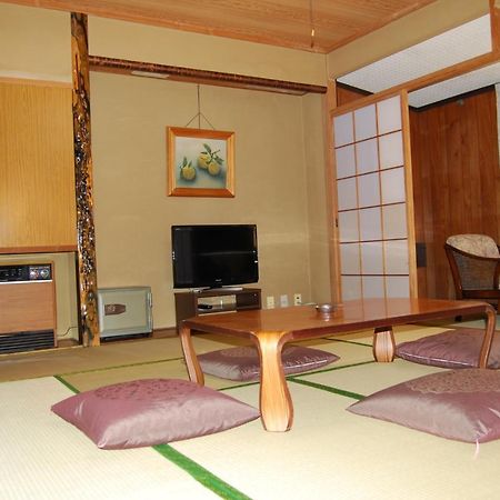 志賀リバーサイドホテル 山ノ内町 エクステリア 写真