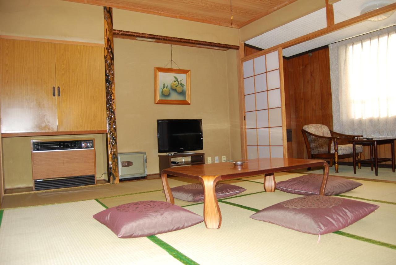 志賀リバーサイドホテル 山ノ内町 エクステリア 写真