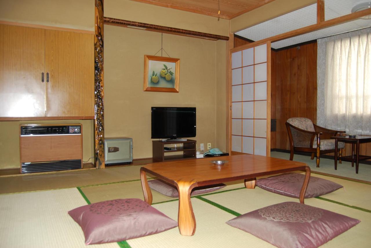 志賀リバーサイドホテル 山ノ内町 エクステリア 写真