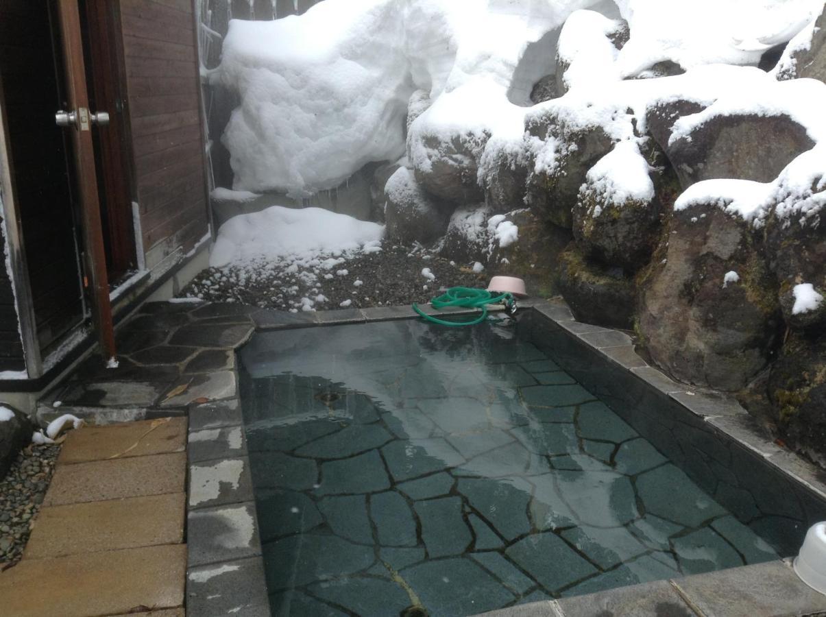志賀リバーサイドホテル 山ノ内町 エクステリア 写真